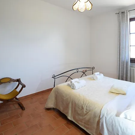 Dom wakacyjny 1 Bedroom Beautiful In Porchiano (Perugia)