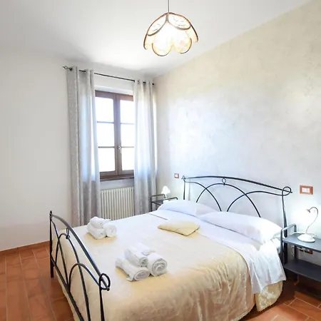 Dom wakacyjny Beautiful In With Kitchen Porchiano (Perugia)